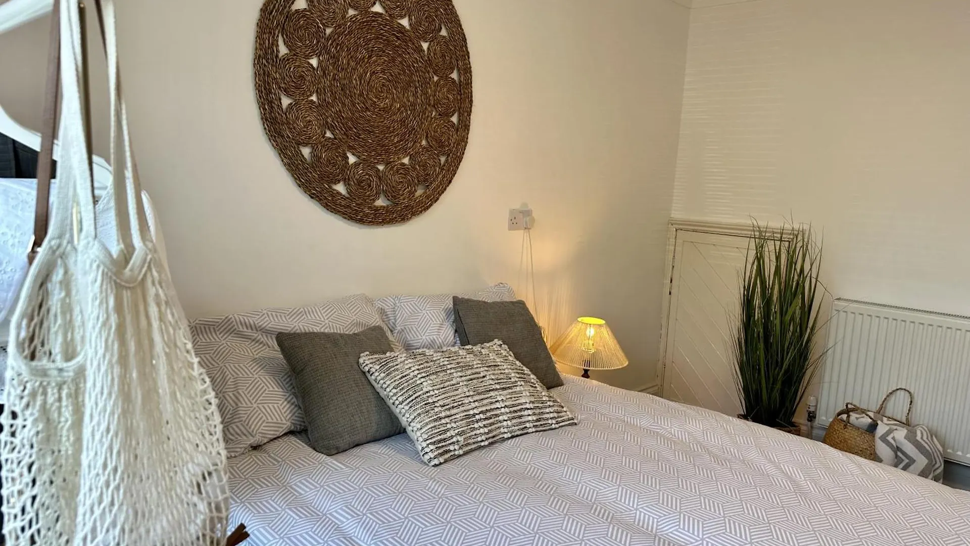 Homestay Amazing Cambridge House Apartment